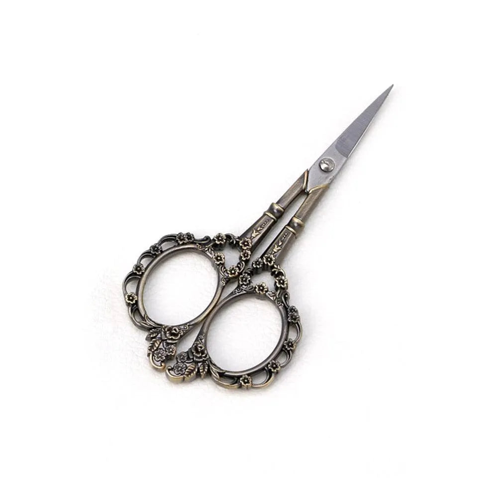 Vintage Floral Scissors
