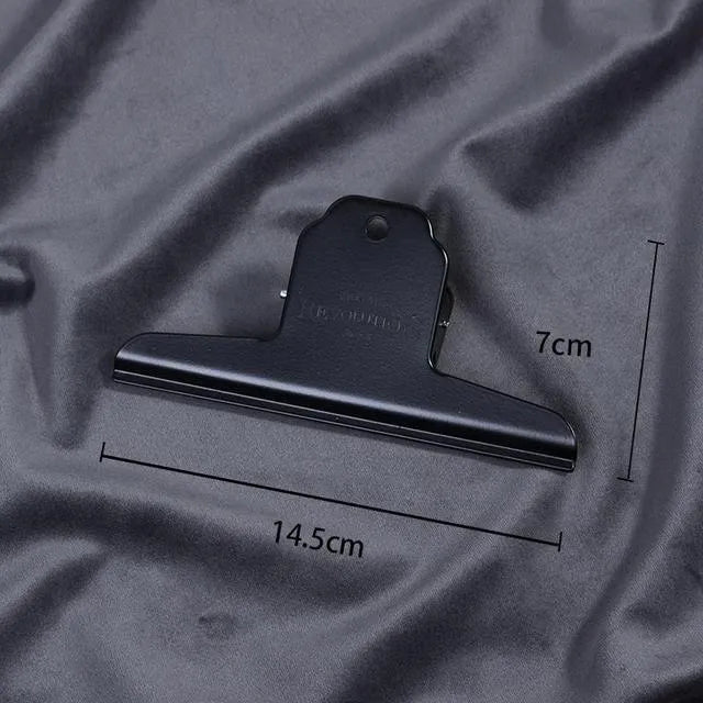 Vintage Revolution Metal Clip